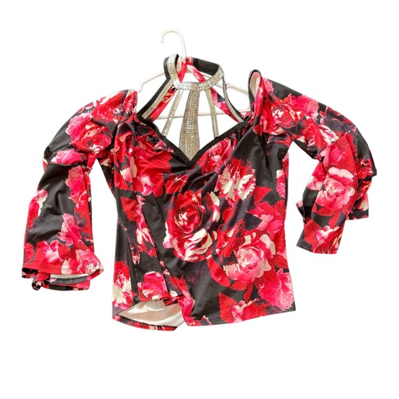 VENUS Tops - VENUS Red and Black Floral Blouse